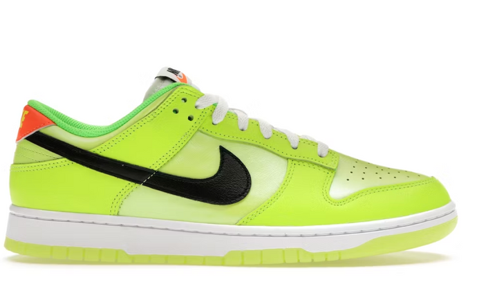 Nike Dunk Low SE Splash Volt