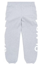 Load image into Gallery viewer, Sp5der Beluga Sweatpants Heather Grey
