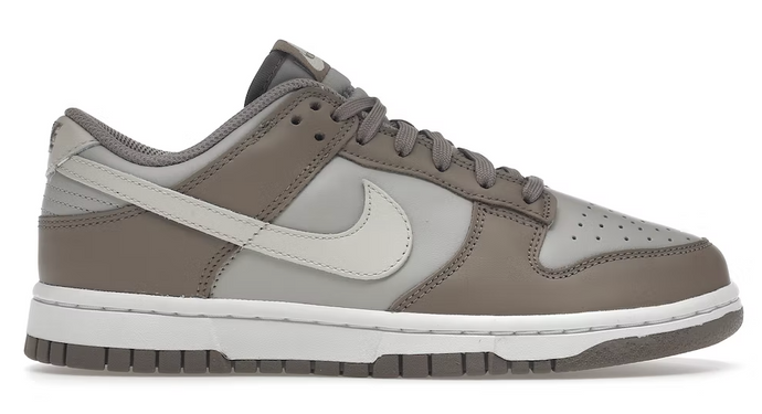 Nike Dunk Low Bone Beige (W)