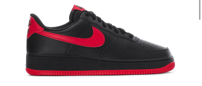 Nike Air Force 1 Low Bred